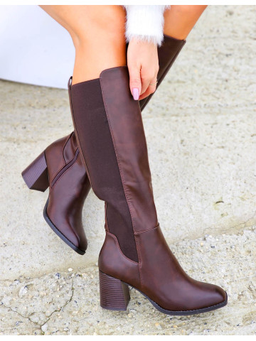 Czekoladowe Kozaki Ze Skóry Na Słupku Pella