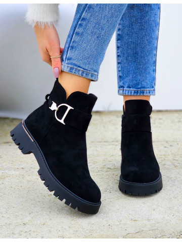 Klasyczne Zamszowe Botki Na Platformie Meggy Klasyczne Zamszowe Botki Na Platformie Meggy