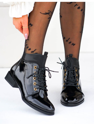 Klasyczne Krótkie Botki ze Skóry Lakierowanej Visit Klasyczne Krótkie Botki ze Skóry Lakierowanej Visit