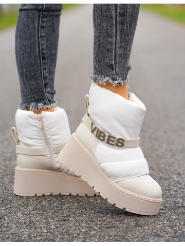 Botki Damskie Śniegowce Na Koturnie Vibes Beżowe