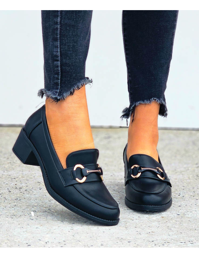 Eleganckie Klasyczne Czarne Czółenka Na Niskim Obcasie Carine