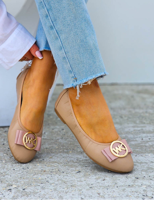 Klasyczne Balerinki Na Płaskiej Podeszwie Korse Beżowe