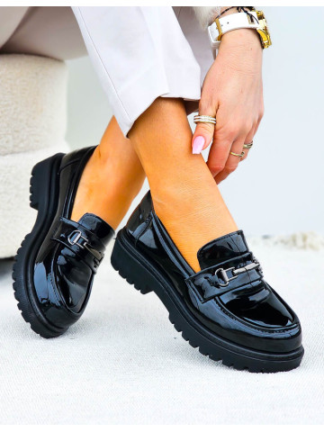 Czarne Lakierowane Mokasyny Na Platformie Shilla