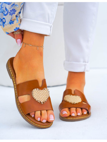 Klasyczne Klapki Ze Skóry Heart Brązowe