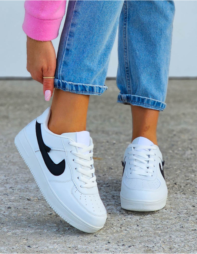 Białe Buty Sportowe Ze Skóry Niki 