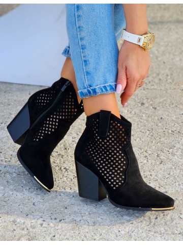 Czarne Ażurowe Botki Kowbojki Na Słupku Penelop