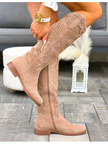 Jasno Brązowe Zamszowe Kozaki Ażurowe Shilla