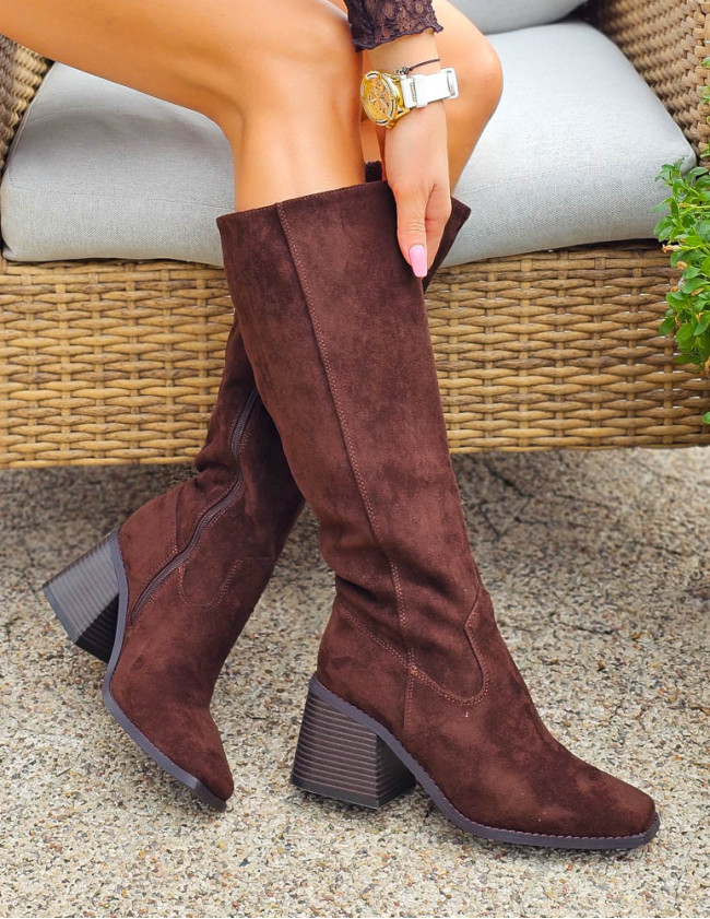 Czekoladowe Zamszowe Kozaki Na Klocku Pretty