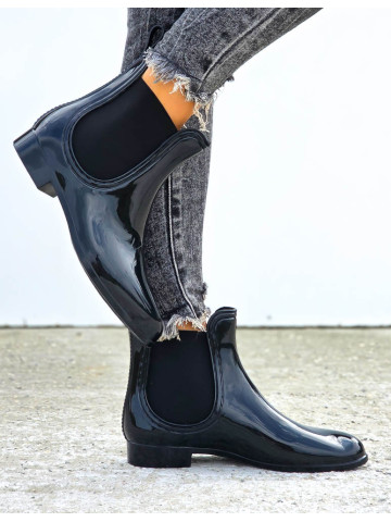 Czarne Lakierowane Kalosze Sztyblety z Wstawką z Gumy