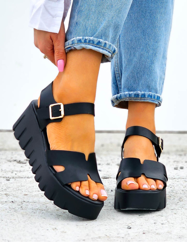 Lekkie Sandały Na Koturnie Varles Czarne