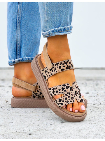 Sandały Na Platformie Harmes Boho w Łatki