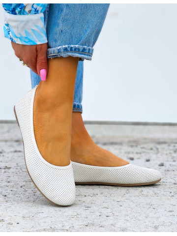 Klasyczne Ażurowe Balerinki Półbuty Soft Białe