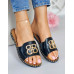 Eleganckie Czarne Klapki Damskie Z Ozdobą Bulgari